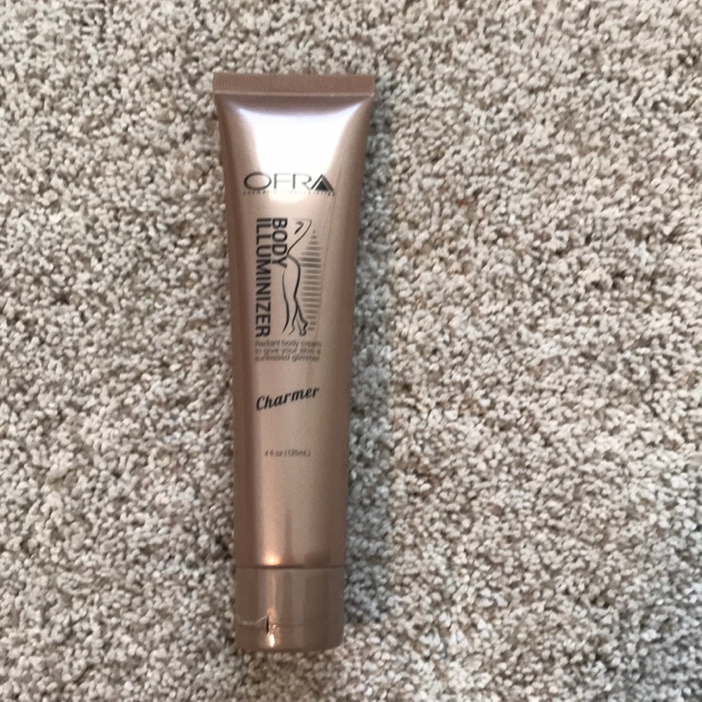 Ofra Body Illuminizer